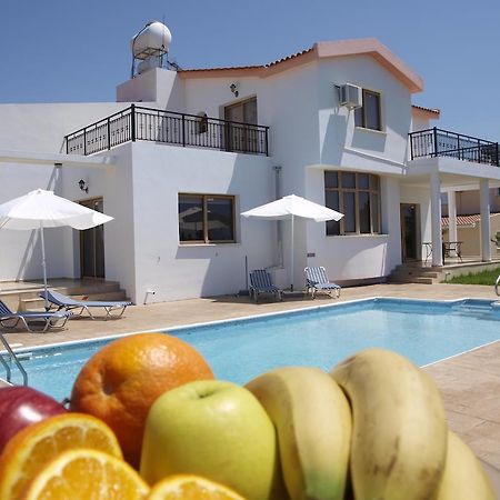 Mariandy Villa 2 Coral Bay Buitenkant foto