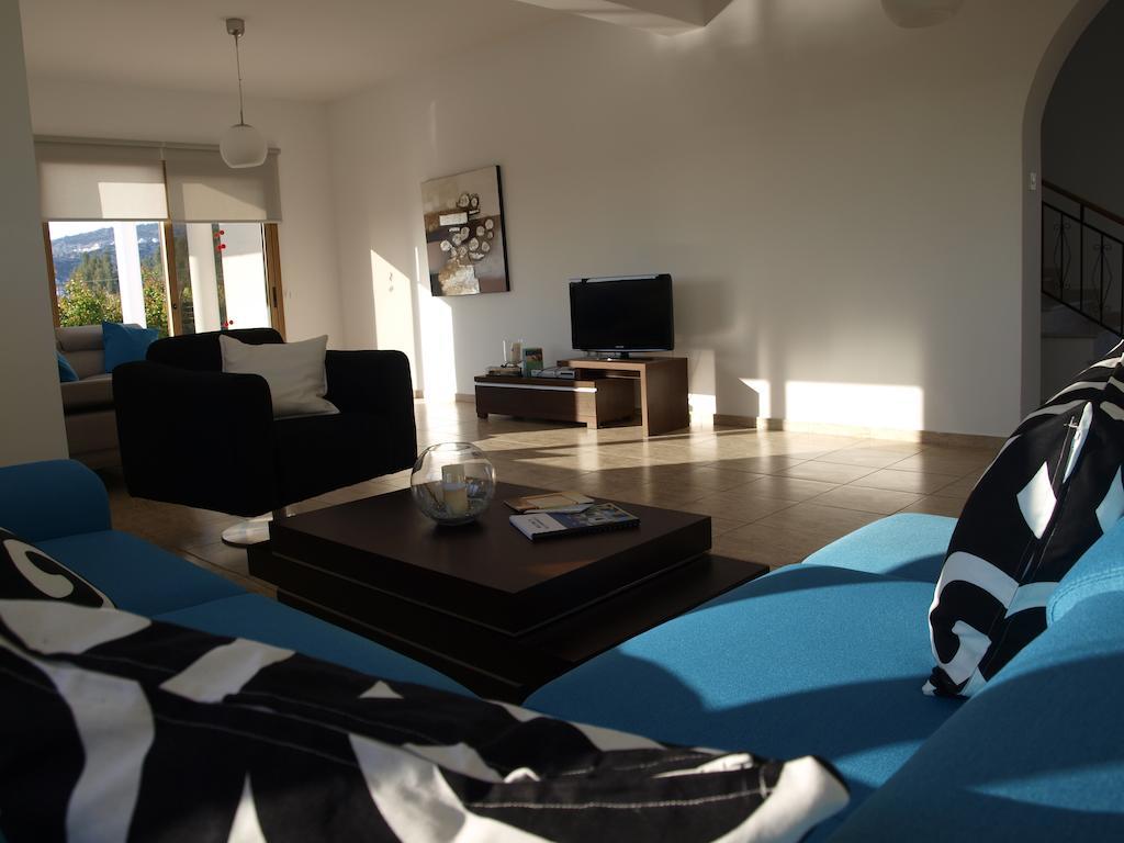 Mariandy Villa 2 Coral Bay Buitenkant foto
