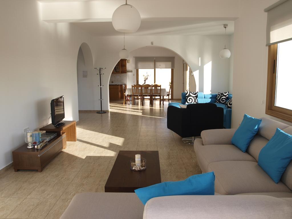 Mariandy Villa 2 Coral Bay Kamer foto